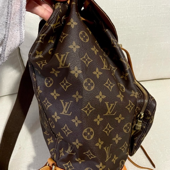 ❌SOLD❌ Louis Vuitton Montsouris GM backpack - Picture 5 of 16